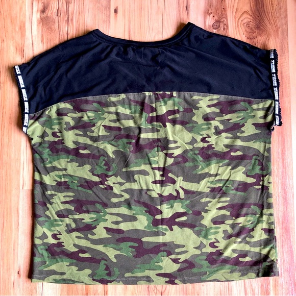 NOBO HUSTLE Camo Short Sleeve Shirt Top Medium Juniors - Picture 2 of 14
